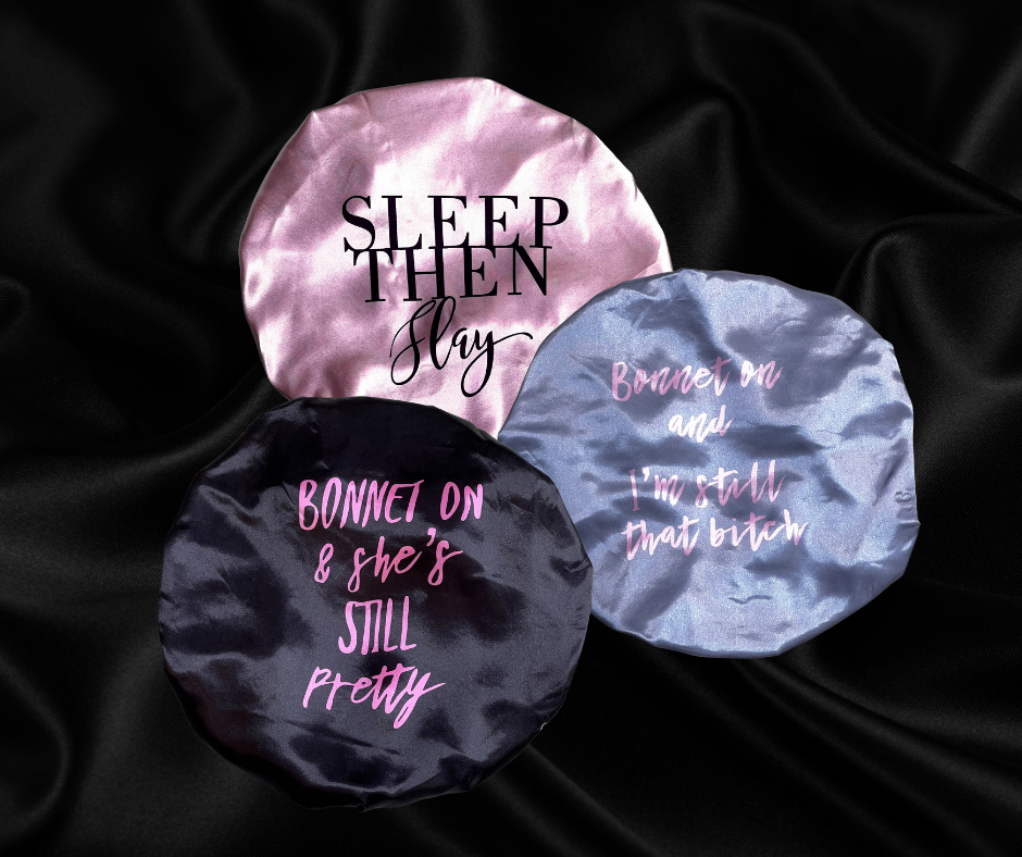 SIGNATURE SATIN BONNET – Glam Quote Edition